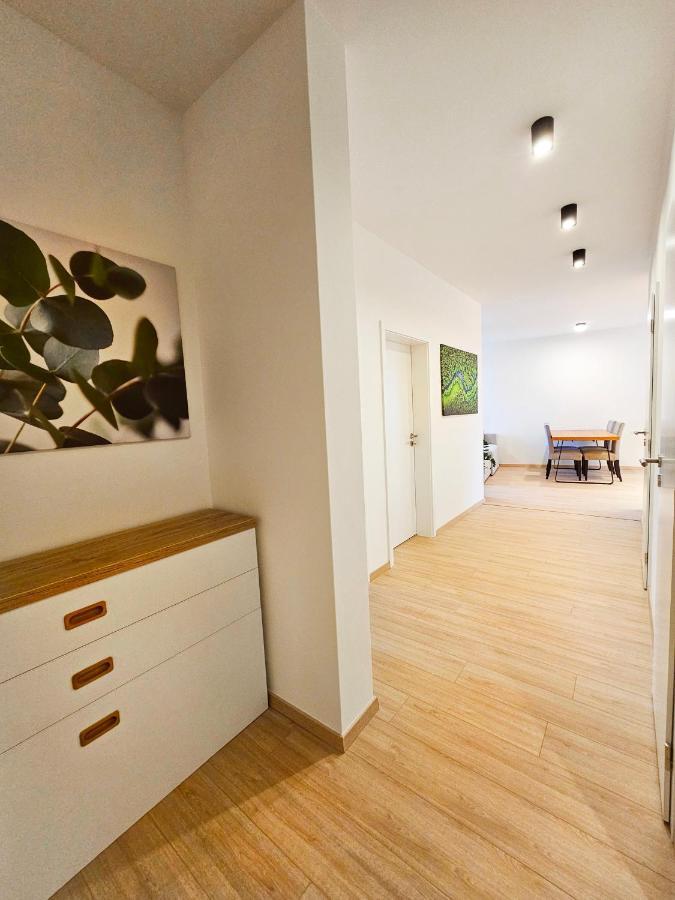3 Room Apartment 2X Balcony, New Building, 21 Bratislava Exterior photo