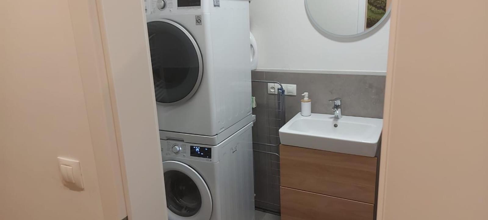 3 Room Apartment 2X Balcony, New Building, 21 Bratislava Exterior photo
