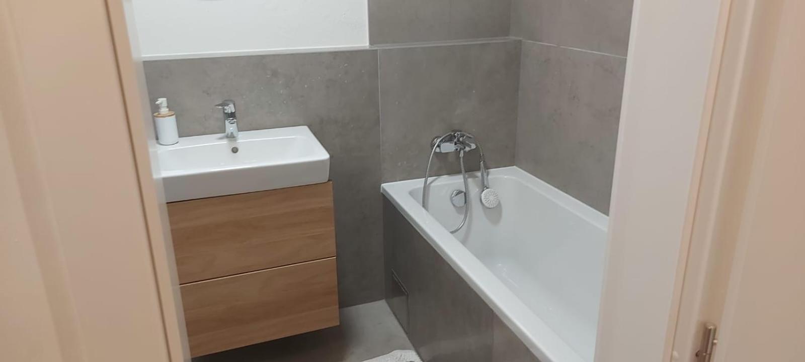 3 Room Apartment 2X Balcony, New Building, 21 Bratislava Exterior photo
